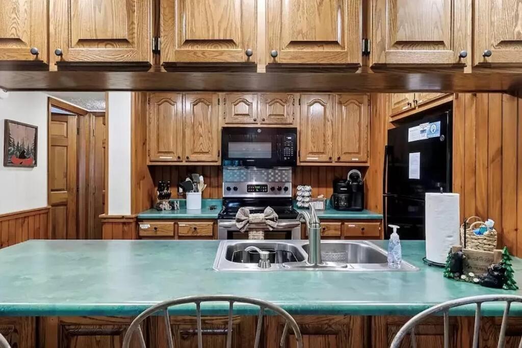 Beary Peaceful Smokies Retreat: Hot-Tub & Pools Villa Pigeon Forge Ngoại thất bức ảnh