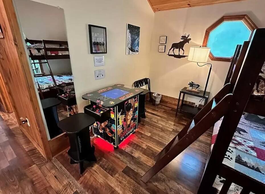 Beary Peaceful Smokies Retreat: Hot-Tub & Pools Villa Pigeon Forge Ngoại thất bức ảnh