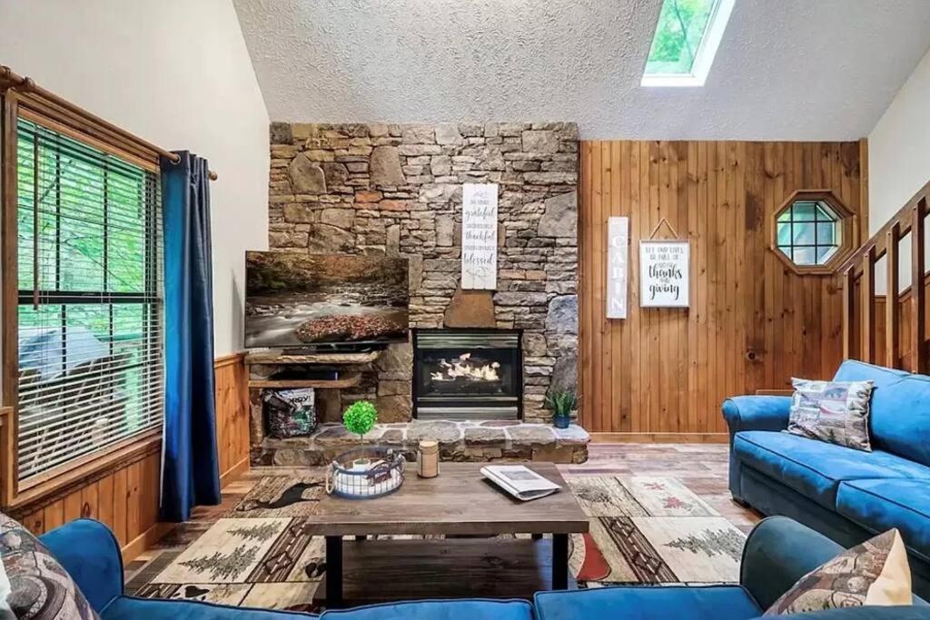 Beary Peaceful Smokies Retreat: Hot-Tub & Pools Villa Pigeon Forge Ngoại thất bức ảnh
